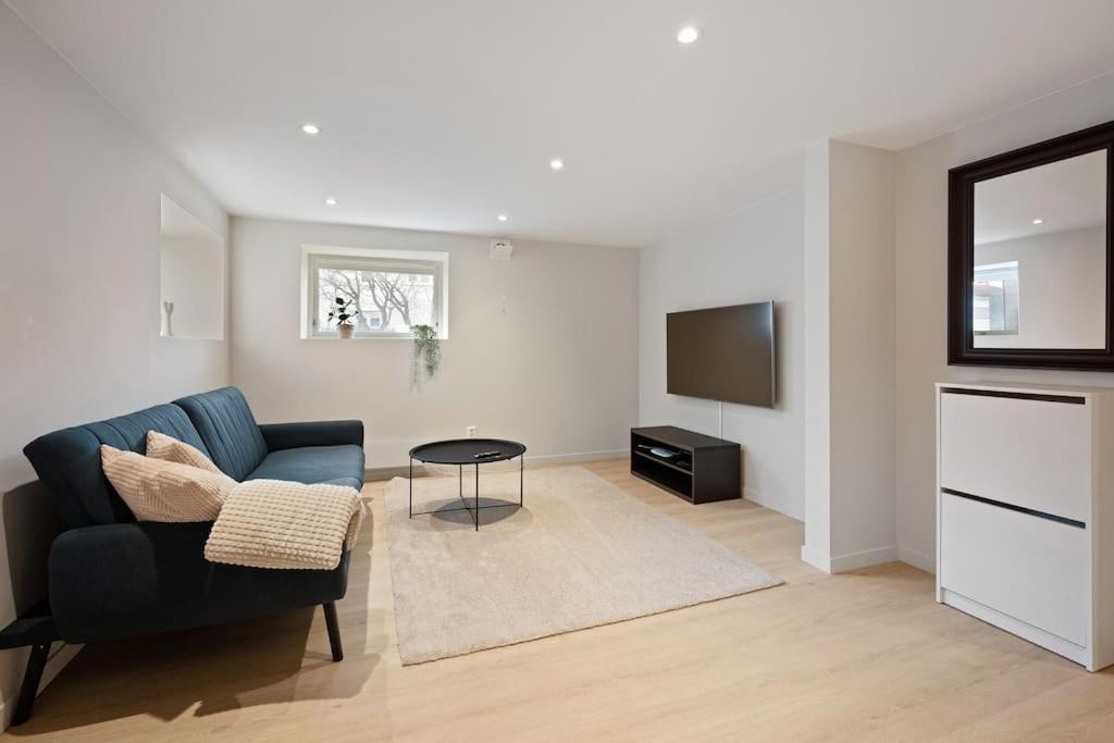Practical Basement Apt With All Home Comforts Close To City Centre Stavanger Zewnętrze zdjęcie