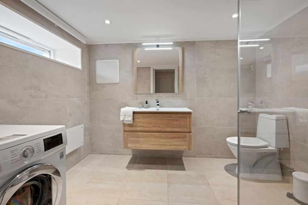 Practical Basement Apt With All Home Comforts Close To City Centre Stavanger Zewnętrze zdjęcie