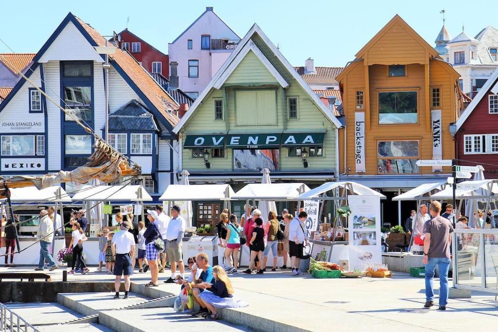 Practical Basement Apt With All Home Comforts Close To City Centre Stavanger Zewnętrze zdjęcie